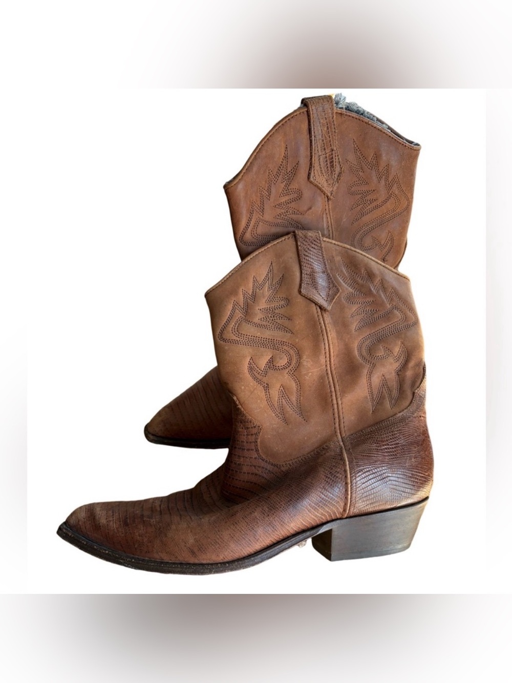 Dingo Brown Western Low Cowboy Boots Size 8.5 Very worn inside